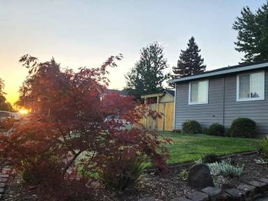 Main picture of 736 8th St