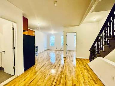 Main picture of 192 Hart St