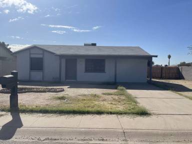 Main picture of 7025 W Roanoke Ave