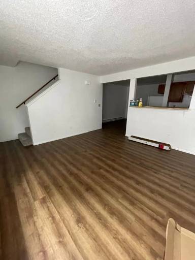 Main picture of 450 W 4th St