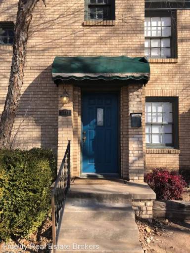 Main picture of 3312 N Robinson Ave