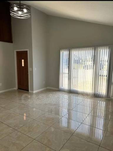 Main picture of 7295 Albany Rd