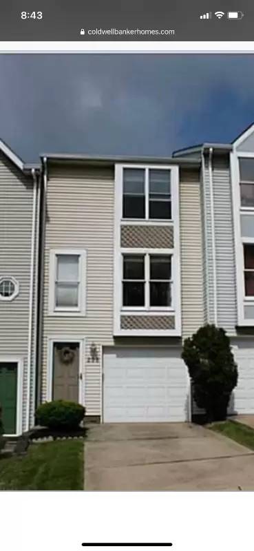 Main picture of 208 Village Dr