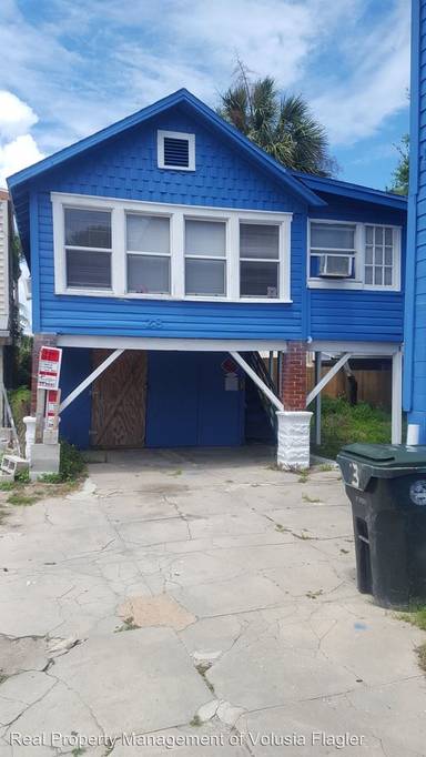 Main picture of 26 S Hollywood Ave