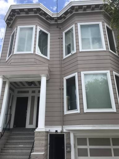 Main picture of 264 8th Ave