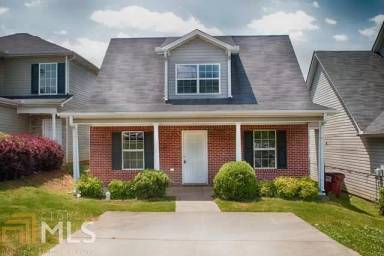 Main picture of 809 Carlton Pointe Pl