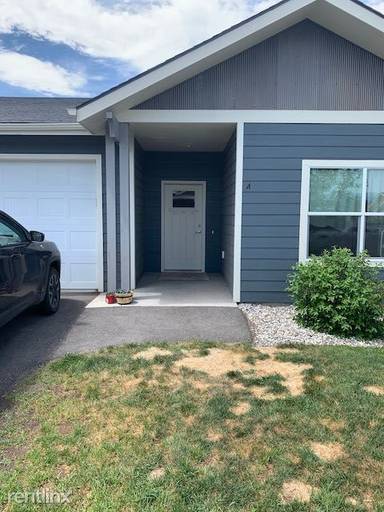 Main picture of 20 Voyager Ln