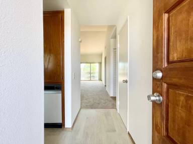 Main picture of 2819 New Castle Way