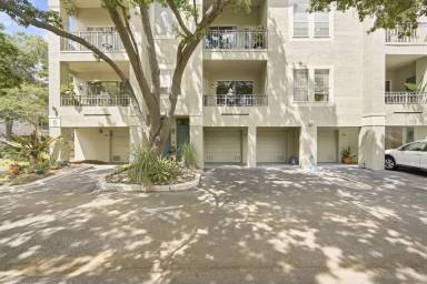 Main picture of 604 Seascape Way