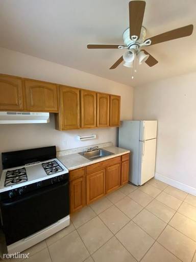 Main picture of 3090 23rd St