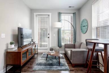 Main picture of 8 on the Park at GVX