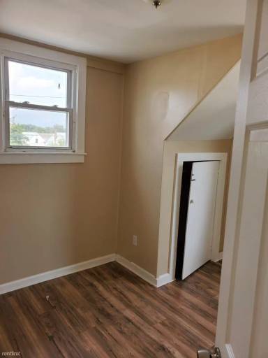 Main picture of 136 Caldwell Ave