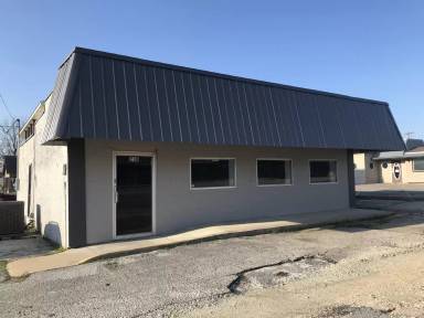 Main picture of 504 S 3rd Ave
