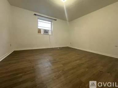 Main picture of 1816 Montier St