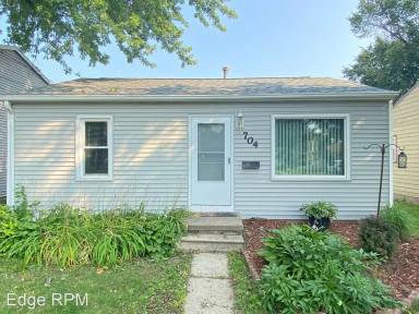 Main picture of 704 Hartman Ave