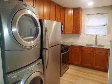 Main picture of 3803 Glenmore Ave
