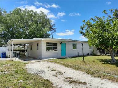 Main picture of 923 Orange Blossom Ln