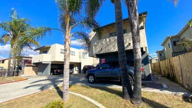 Main picture of 4057 Marlborough Ave