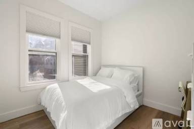 Main picture of 141 Hillside St