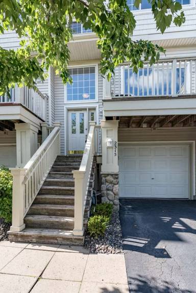 Main picture of 2315 Eagle Trace Ln