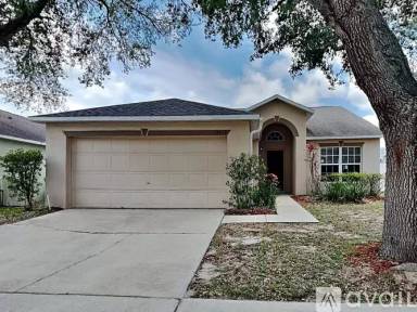 Main picture of 17419 Woodcrest Way