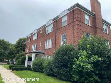 Main picture of 735 Dobson St