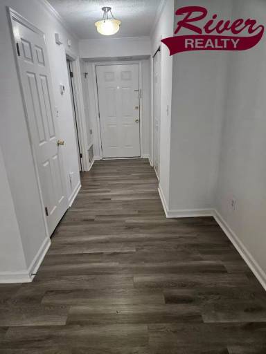 Main picture of 1101 Colony Place Dr