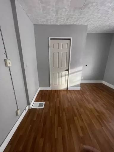 Main picture of 86 Bloss St