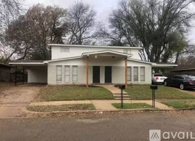 Main picture of 5709 Hawthorne Dr