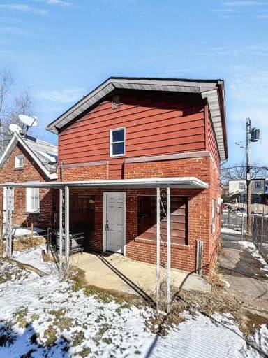 Main picture of 4448 Minnesota Ave