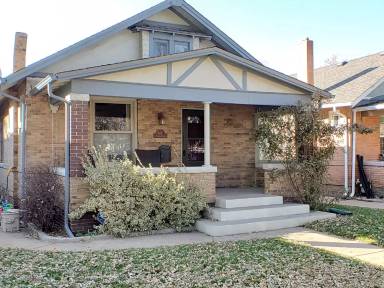 Main picture of 1431 S Sherman St