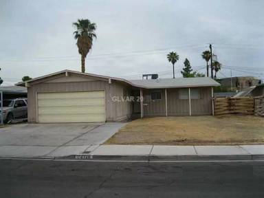Main picture of 2720 Merritt Ave