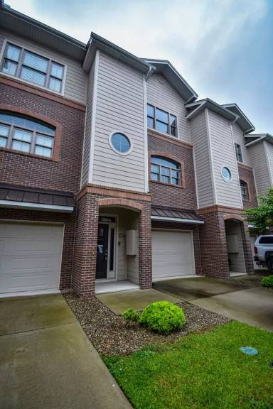Main picture of 274 Hugh Shelton Loop