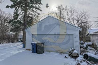 Main picture of 528 Buckingham Ave