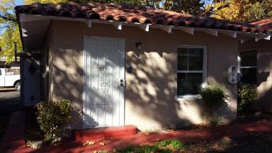 Main picture of 13961 Lakeshore Dr