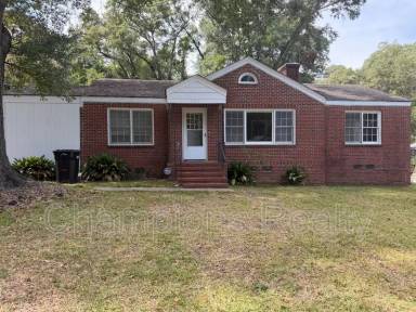 Main picture of 127 McCartha Dr