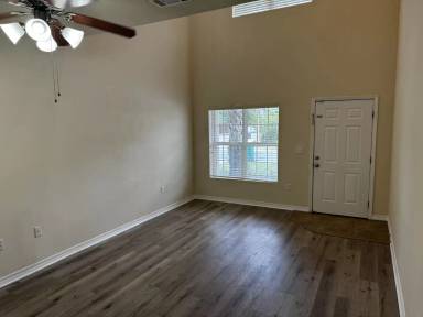 Main picture of 1512 Bentley Cir