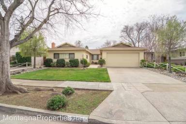 Main picture of 2354 Venn Ave