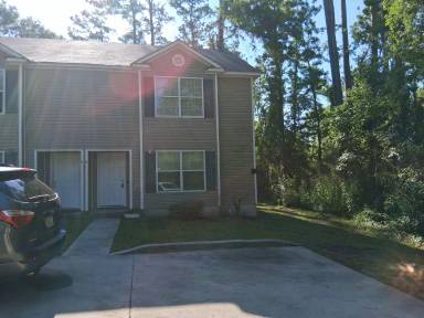 Main picture of 895 Greenwood Dr