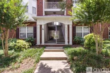 Main picture of 7001 Lenox Village Dr
