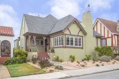Main picture of 44 Aptos Ave