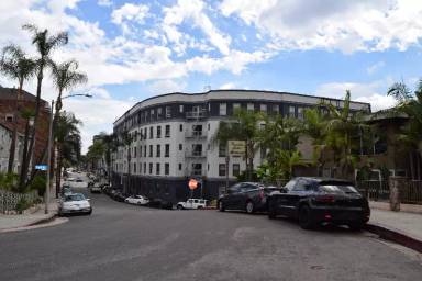 Main picture of 1807 Grace Ave