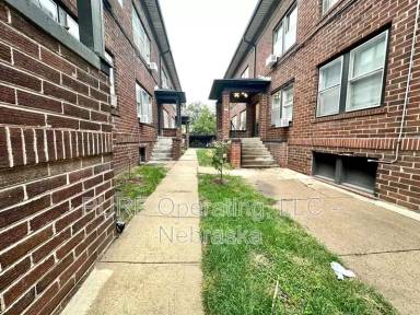 Main picture of 120 N 6th St