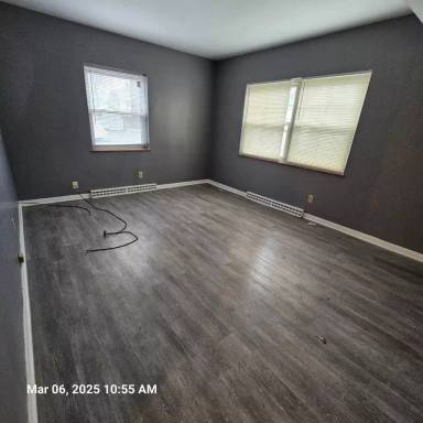 Main picture of 2039 4th St
