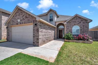 Main picture of 8330 E County Road 114