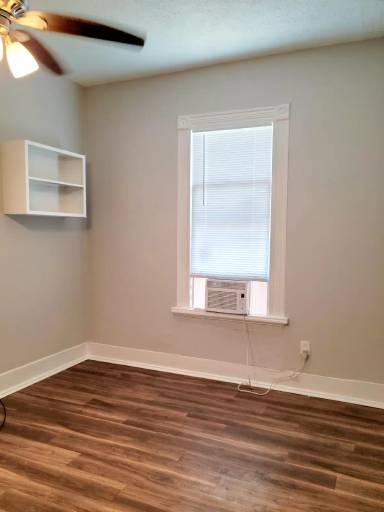 Main picture of 213 16th St