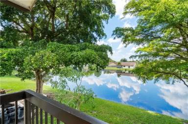 Main picture of 9995 Nob Hill Ln