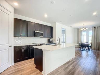 Main picture of 1317 Sterling Pointe Dr