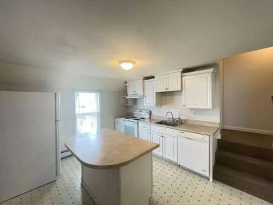 Main picture of 38 Glass St