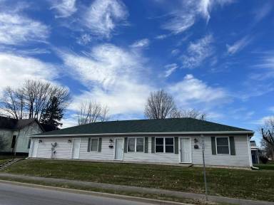 Main picture of 714 N Forest Ave